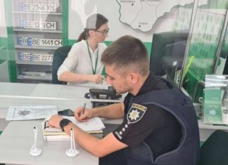 В Україні пропонують скасувати обов’язкові номери для автомобілів