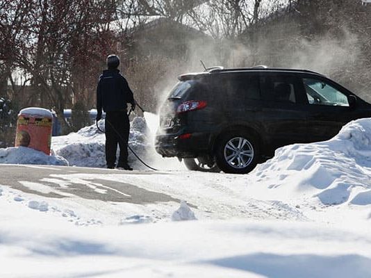 Це вбиває авто: 5 помилок, які не варто робити з машиною взимку