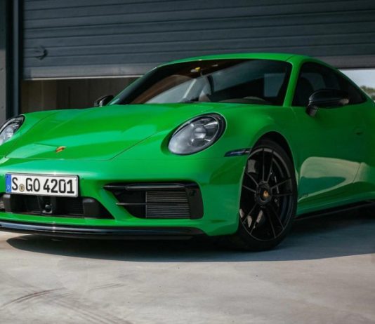 Перераховані автомобілі, які притягують погляди