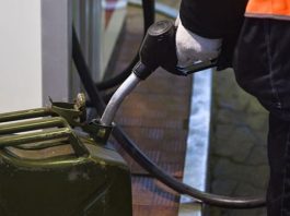 На яких АЗС в Україні краще не заправлятися: де продають “бодягу”