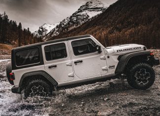 Jeep відкликає понад 57 тис. позашляховиків Wrangler