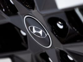 Компанія Hyundai сподівається продати стільки ж електромобілів, скільки Tesla