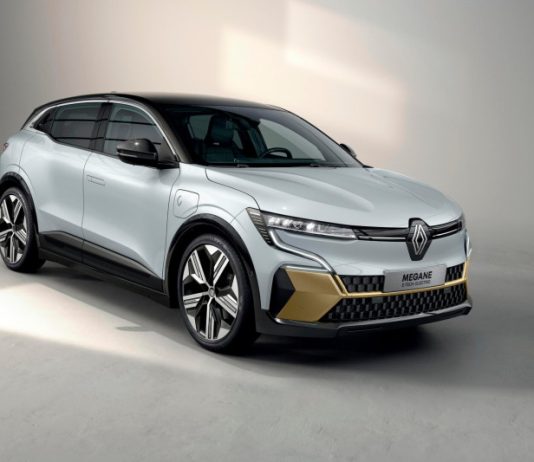 До 2026 року Renault зрівняються з Tesla за якістю програмного забезпечення