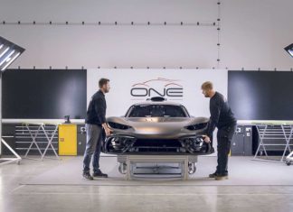 У Mercedes назріває велика проблема через багатих клієнтів