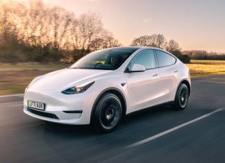 Названо вагомий мінус купівлі автомобілів Tesla
