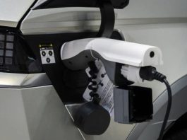 На власників електромобілів чекає нова небезпека та витрати