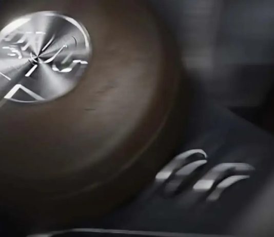 Alfa Romeo анонсувала останню модель із ДВЗ