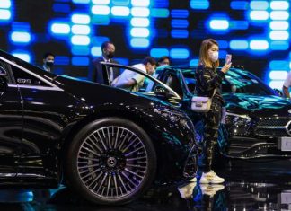 Власники люксових машин опинилися в небезпеці