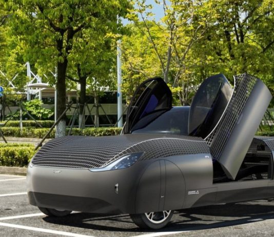 Виходець з України створив інноваційний літаючий автомобіль