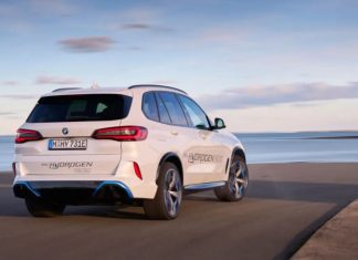 BMW може почати випускати водневі електромобілі