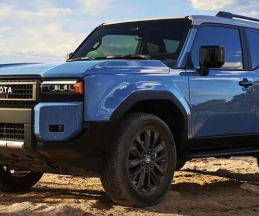 Toyota може випустити міні-варіант нового Land Cruiser 250: перші зображення