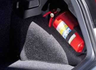 Водіїв в Україні карають за відсутність вогнегасника в авто: що кажуть юристи