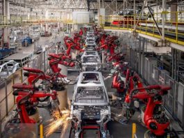 Експорт китайських авто досяг історичного максимуму