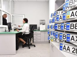 Хотів перереєструвати автомобіль: в Україні водій опинився за гратами