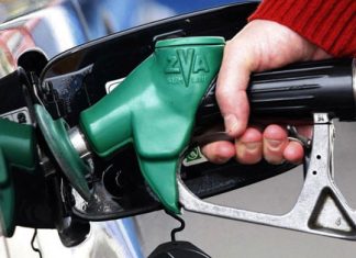 Експерти перевірили справжність бензину на АЗС в Україні