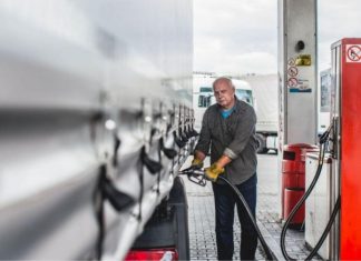 В Україні до зими можуть різко підскочити ціни на АЗС: деталі