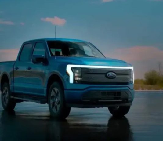 Чому дилери відмовляються від нових авто Ford