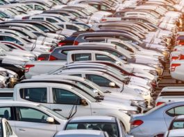 Українці масово позбуваються своїх автомобілів