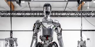 BMW працевлаштує на завод у США людиноподібних роботів