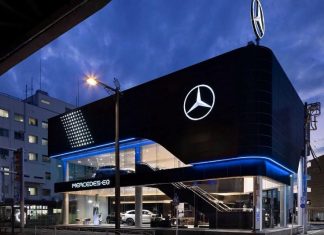 Mercedes-Benz виставив на торги усі німецькі автосалони