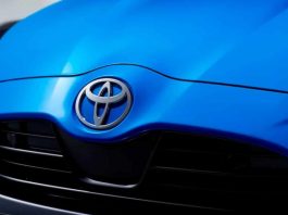 Один із лідерів авторинку України почав продавати машини з пробігом понад 200 000 км