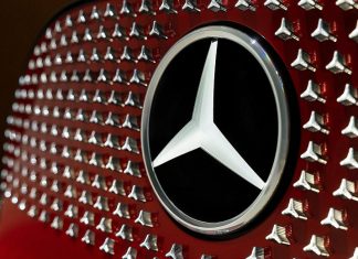 Mercedes-Benz готує доступні автомобілі з ДВЗ