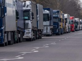 Польща введе жорсткі перевірки на українському кордоні