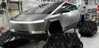 Електропікап Tesla Cybertruck отримав гусеничний привід