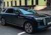 На вулицях Києва помічено китайський аналог Rolls-Royce на електротязі
