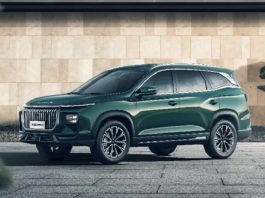 Chery представила недорогий сімейний кросовер із містким багажником