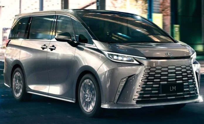 Найдешевша та найдорожча моделі Lexus їдуть в Україну