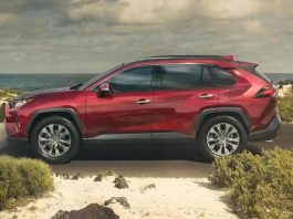 Кросовер Toyota RAV4 втрачає свою зразкову надійність