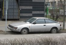 У Києві помічено одну з найкрасивіших моделей Toyota свого часу