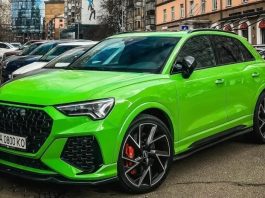 У Києві помічено рідкісну для українського авторинку «заряджену» модель Audi RS Q3