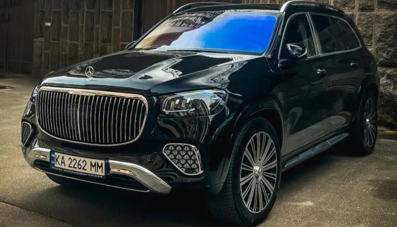 В Киеве замечен 557-сильный кроссовер Maybach GLS модельного ряда 2024 года