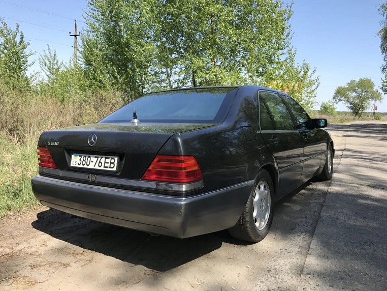 Опубліковано фото легендарного Mercedes S600 Guard, купленого в українського політика