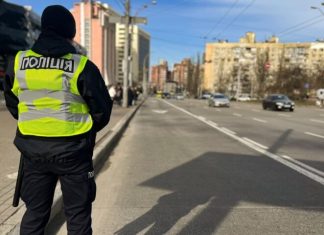Загрожує 700 грн штрафу: водіїв в Україні попередили про покарання