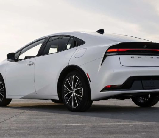 Названо ТОП-10 автомобілів з низькою витратою палива Названо ТОП-10 автомобілів з низькою витратою палива