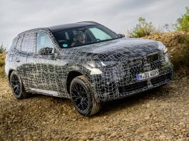 BMW представила деталі нового покоління компактного кросовера X3