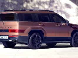 У новому Hyundai Santa Fe, який став схожим на Land Rover, знайшли першу серйозну несправність