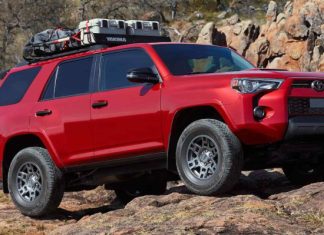 Популярний позашляховик Toyota провалився в рейтингу найкращих середньорозмірних SUV, посівши останнє місце