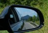 Експерт розповів про правила налаштування дзеркал в автомобілі для безпечного водіння