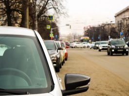 Лікар назвав головні помилки, які роблять усі водії під час перевезення дітей в авто