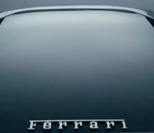 Ferrari готує новий суперкар з мотором V12