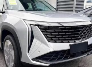 Оновлений Geely Atlas відкрився на шпигунських знімках