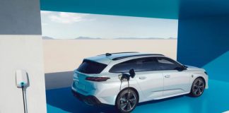 Peugeot збільшив термін гарантії на свої електромобілі