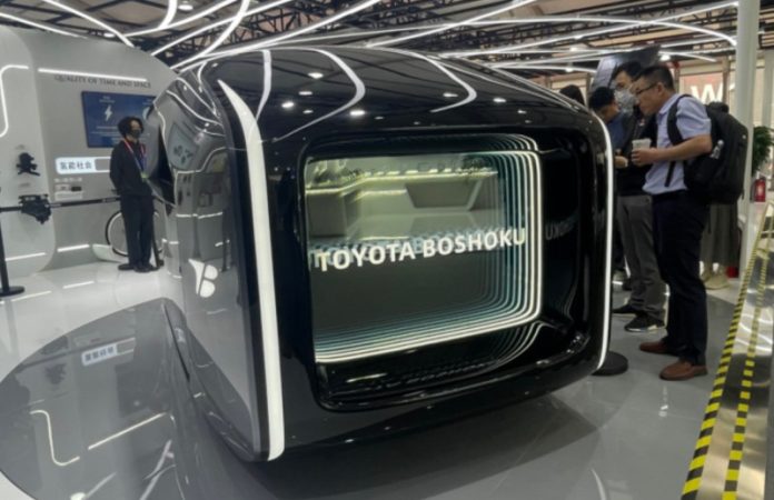 Toyota Boshoku показала концепт «мінівену майбутнього» (фото)