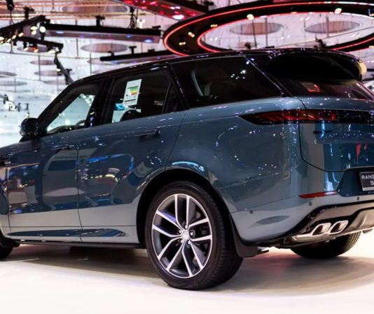 У США відкликають понад 22 тис. автомобілів Range Rover Sport