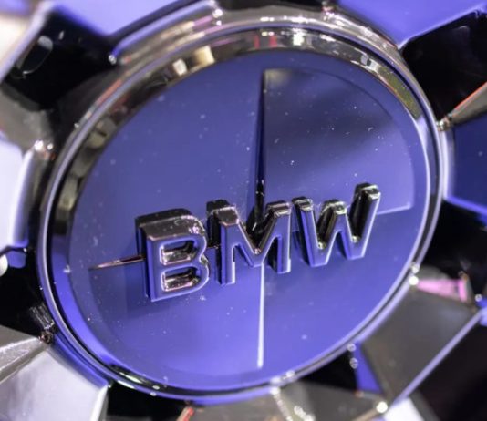 Традиційні автомобілі BMW залишаться без важливого елемента для електрокарів