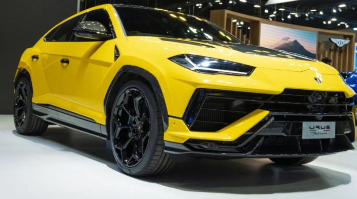 Компанія Lamborghini відкликає понад 2 тисячі Urus через дефект